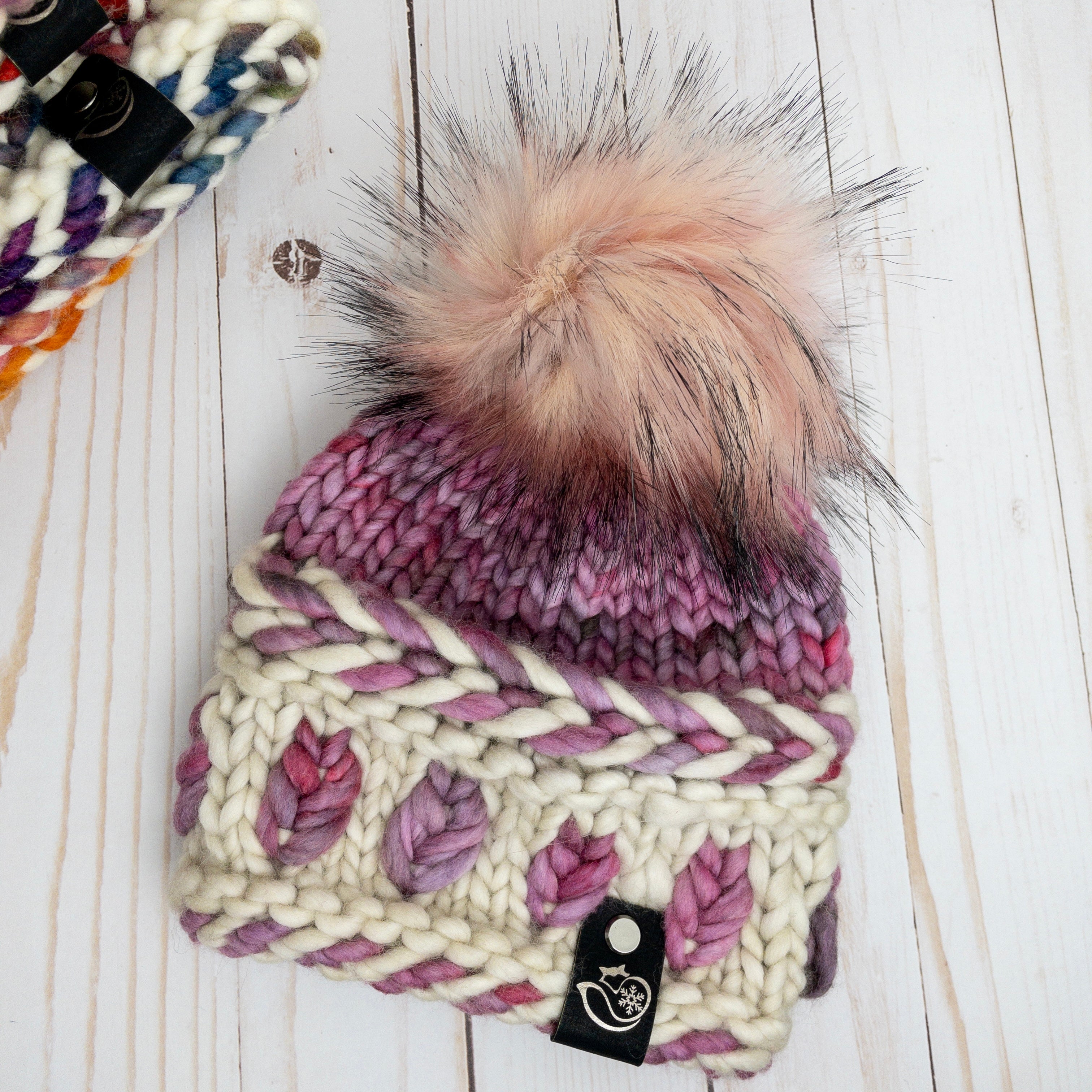 New Leaf Latvian Braid Brim Beanie in Porrinho