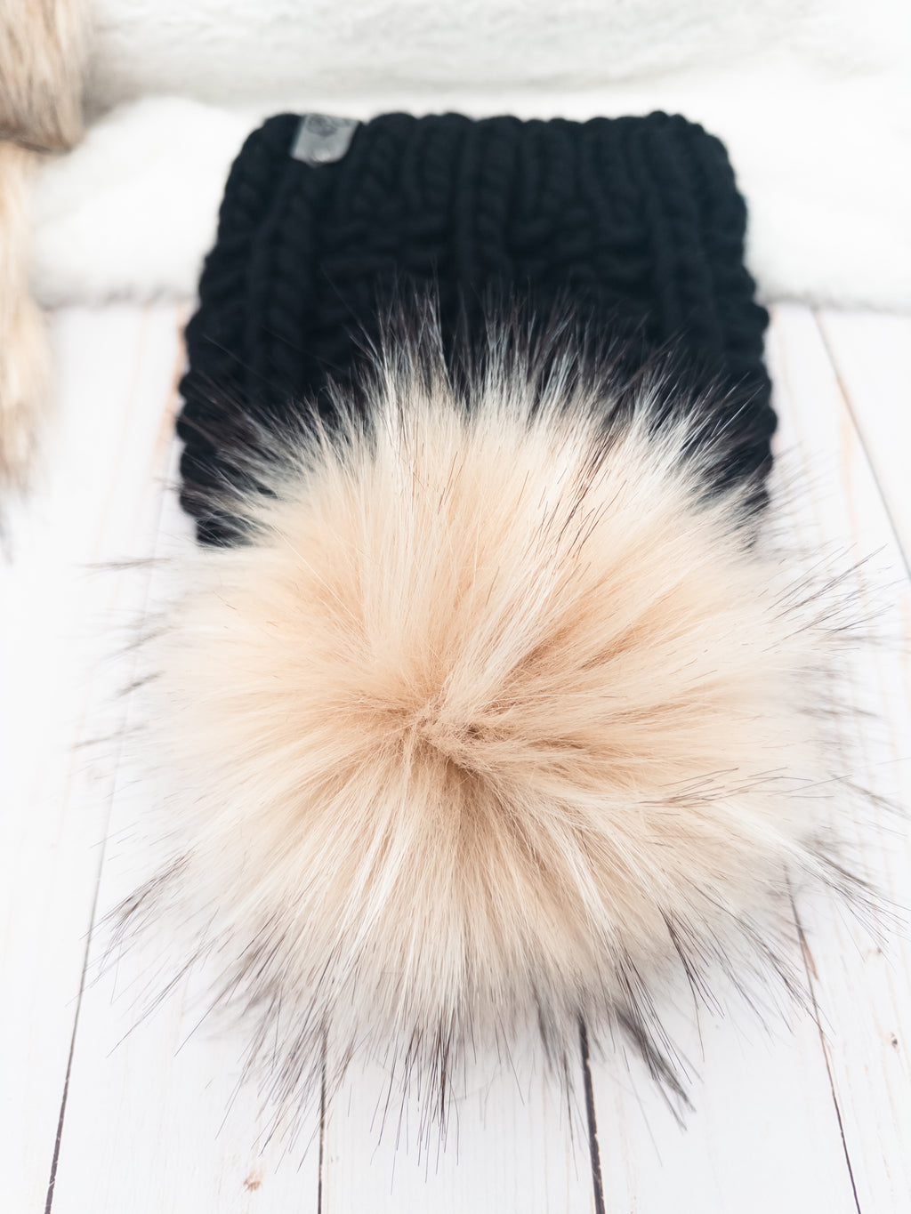 Champagne Super Lux Faux Fur Quick Connect Pom Pom