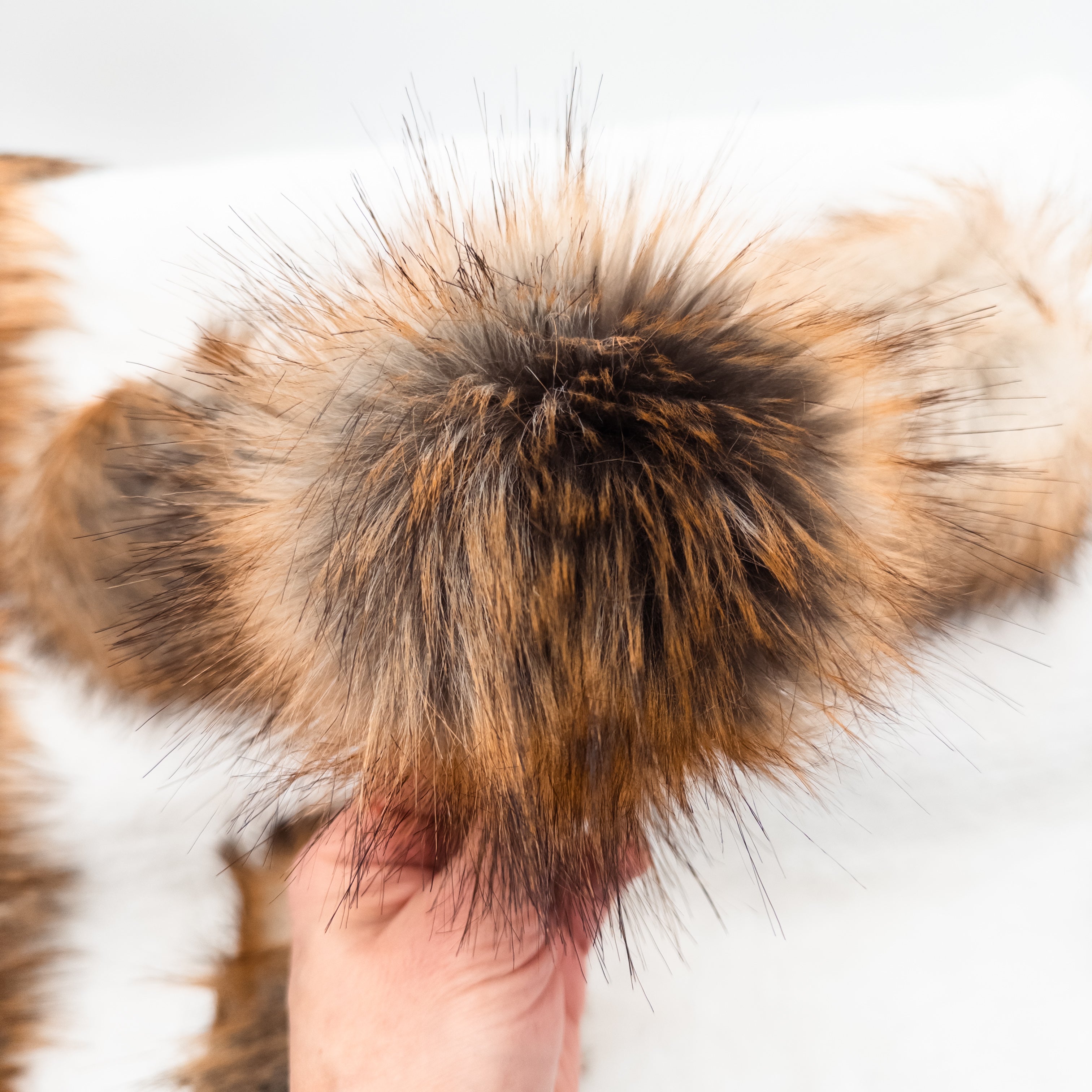 Texas Coyote Long Pile Lux Faux Fur Quick Connect Pom Pom