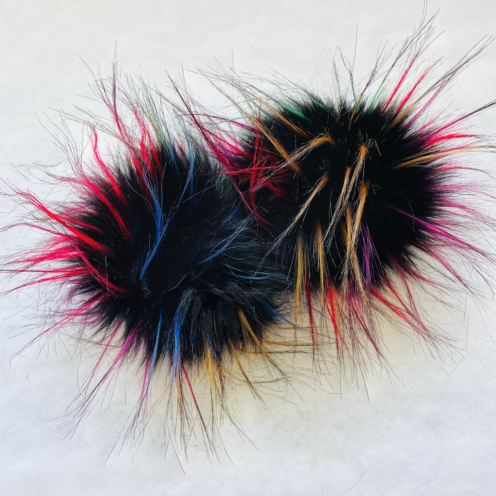 Fireworks Lux Faux Fur Quick Connect Pom Pom